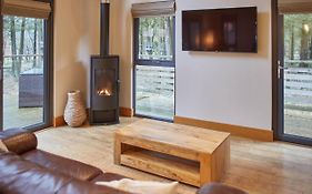 Host & Stay - Simon Howe Lodge